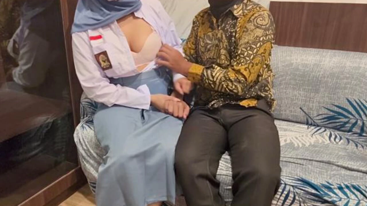 Scandal of High School Teachers and Students